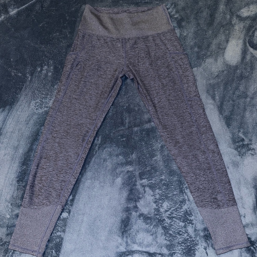 Navy blue athletic Leggings